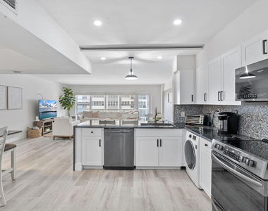 3750 Galt Ocean Drive - Photo Thumbnail 9