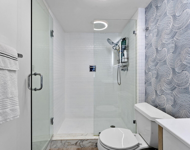 3750 Galt Ocean Drive - Photo Thumbnail 24