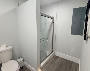5067 Sunrise Boulevard - Photo Thumbnail 1