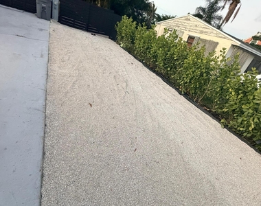 5067 Sunrise Boulevard - Photo Thumbnail 7