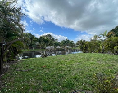 8136 Nw 21st Court - Photo Thumbnail 32