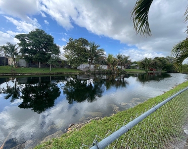 8136 Nw 21st Court - Photo Thumbnail 35