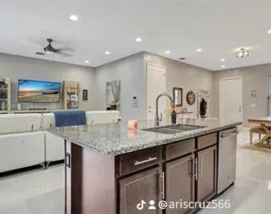 20908 Nw 1st Drive - Photo Thumbnail 3