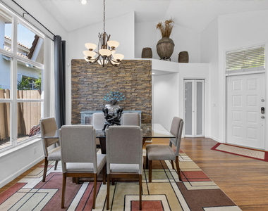 6694 Nw 26th Way - Photo Thumbnail 5