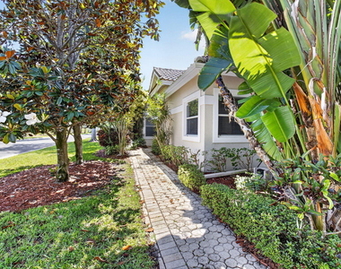 6694 Nw 26th Way - Photo Thumbnail 3