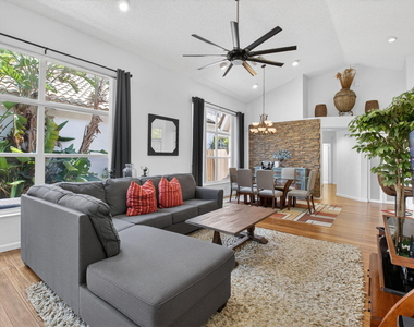 6694 Nw 26th Way - Photo Thumbnail 12