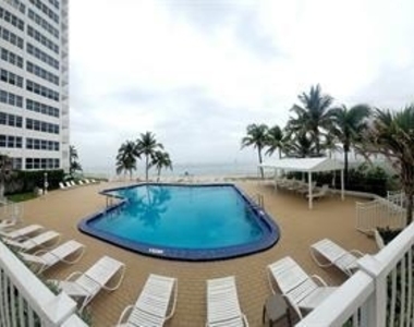 4010 Galt Ocean Drive - Photo Thumbnail 20