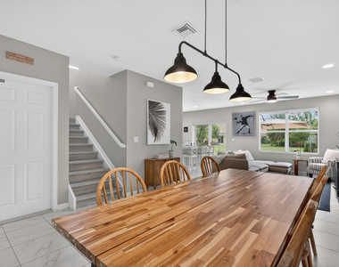 2910 Nw Treviso Circle - Photo Thumbnail 12