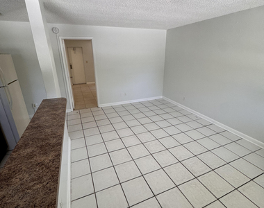 1113 Sw 15th Terrace - Photo Thumbnail 1
