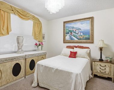 7821 Dorchester Road - Photo Thumbnail 29