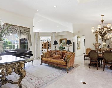 7821 Dorchester Road - Photo Thumbnail 5