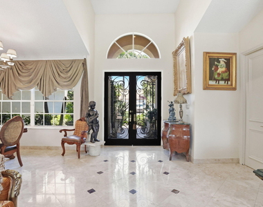 7821 Dorchester Road - Photo Thumbnail 6