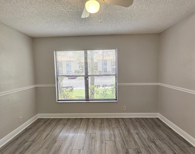 1700 Windorah Way - Photo Thumbnail 15