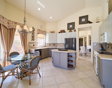8282 Spyglass Drive - Photo Thumbnail 12