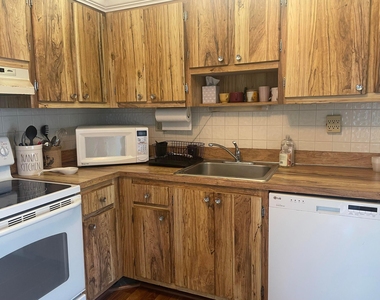 523 Piedmont K - Photo Thumbnail 4