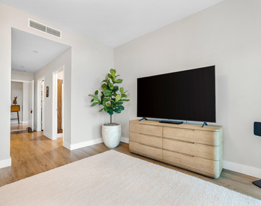 701 N Fort Lauderdale Beach Boulevard - Photo Thumbnail 14