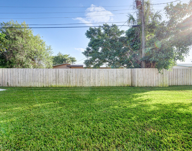 947 Fra-mar Place - Photo Thumbnail 21