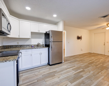 947 Fra-mar Place - Photo Thumbnail 8