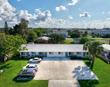 947 Fra-mar Place - Photo Thumbnail 25