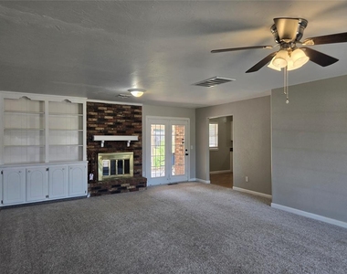 4825 Eric Drive - Photo Thumbnail 1