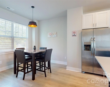4110 Salient Street - Photo Thumbnail 12