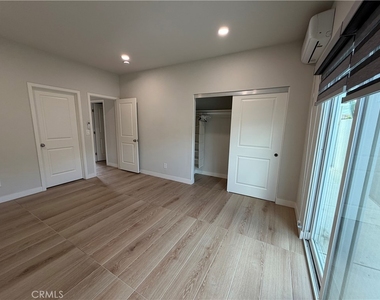 610 W Hollyvale Street - Photo Thumbnail 9
