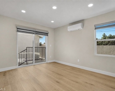 610 W Hollyvale Street - Photo Thumbnail 3