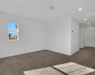 3994 E Catalina - Photo Thumbnail 10
