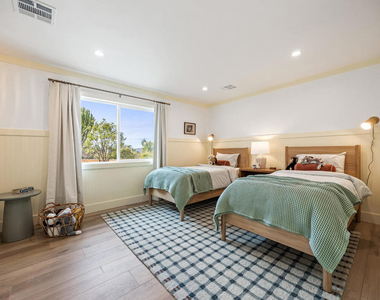 107 Alto Drive - Photo Thumbnail 21