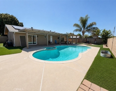 2652 S Arcadian Shores - Photo Thumbnail 23