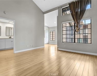 7900 Topanga Canyon Boulevard - Photo Thumbnail 12