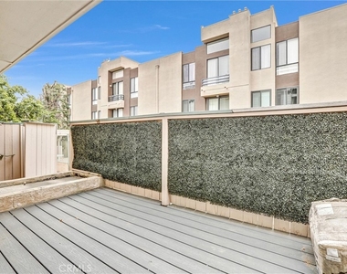 7900 Topanga Canyon Boulevard - Photo Thumbnail 26