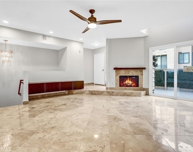 7900 Topanga Canyon Boulevard - Photo Thumbnail 2