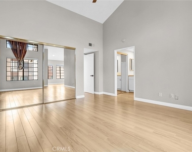 7900 Topanga Canyon Boulevard - Photo Thumbnail 15