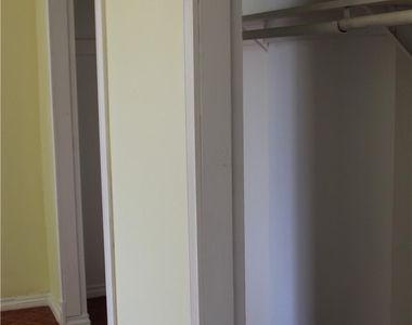 7320 Lennox Street - Photo Thumbnail 12