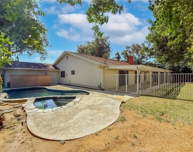 9201 Paso Robles - Photo Thumbnail 53