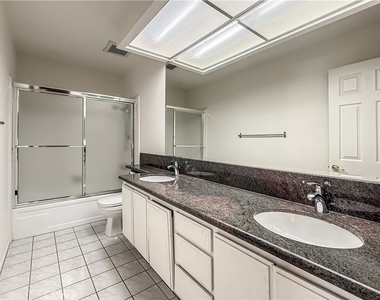 9201 Paso Robles - Photo Thumbnail 37