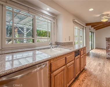 9201 Paso Robles - Photo Thumbnail 22
