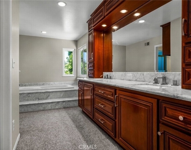 22253 Drums Court - Photo Thumbnail 30