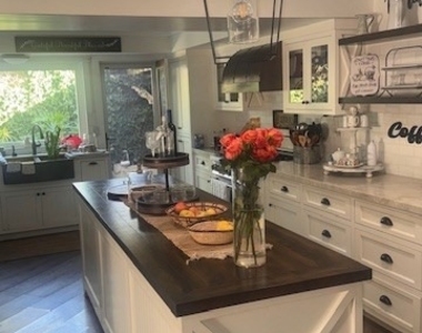 11841 Montecito - Photo Thumbnail 12