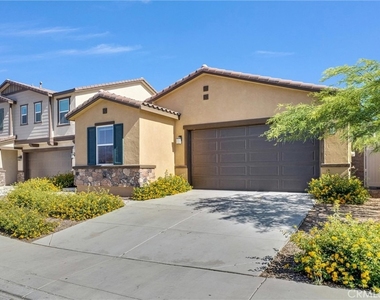4688 Florence - Photo Thumbnail 1