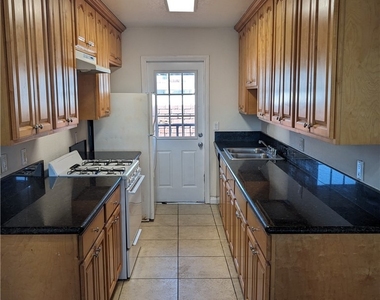 1764 Freeman Avenue - Photo Thumbnail 2