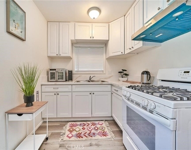 4138 E Jacinto - Photo Thumbnail 12