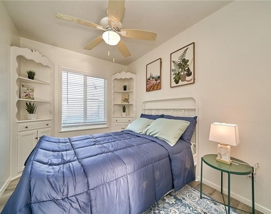 4138 E Jacinto - Photo Thumbnail 5