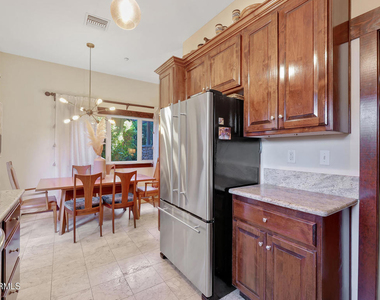 475 Cypress Avenue - Photo Thumbnail 14