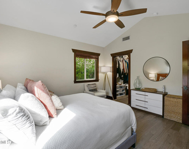 475 Cypress Avenue - Photo Thumbnail 30