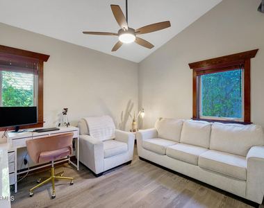 475 Cypress Avenue - Photo Thumbnail 18