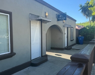 1234 Raymond Avenue - Photo Thumbnail 8