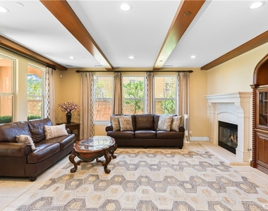 26482 Via La Jolla - Photo Thumbnail 14