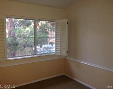 2635 Dunstan - Photo Thumbnail 6